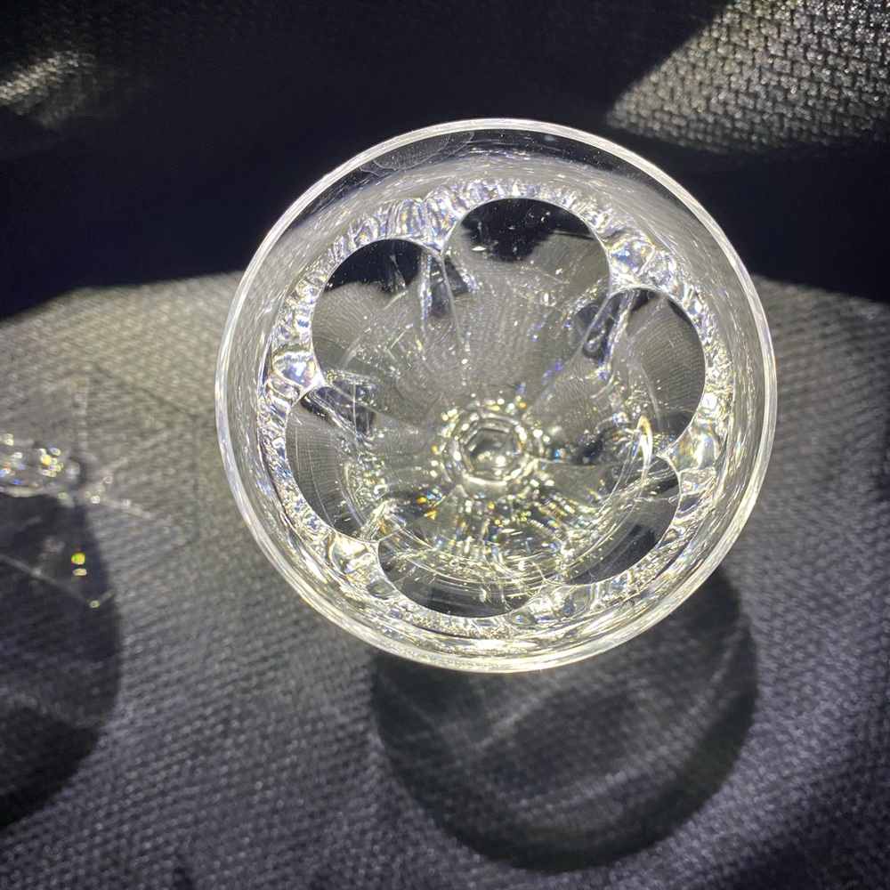 Vintage Crystal wine glasses - Picture 7 of 9